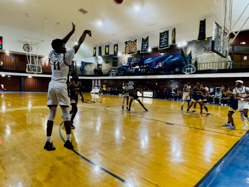 Pictures from Senior Night and Mr.Kelly&nbsp;Tribute